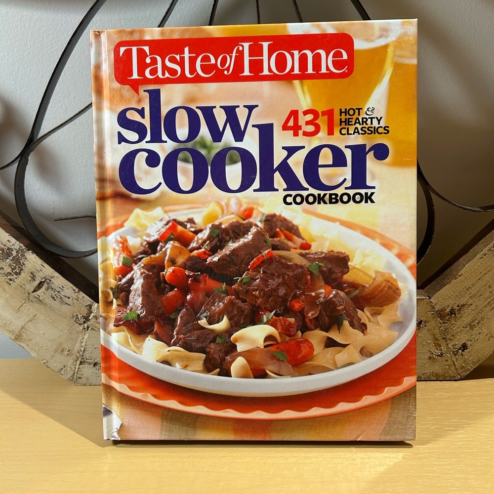Taste of Home Slow Cooker Cookbook